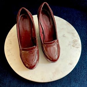 Size 7 Burgundy Patent Leather Platform Loafer
